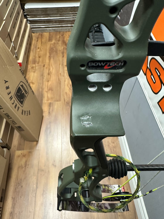 Bowtech Reckoning 38