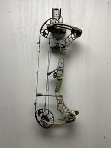  Mathews V3 27