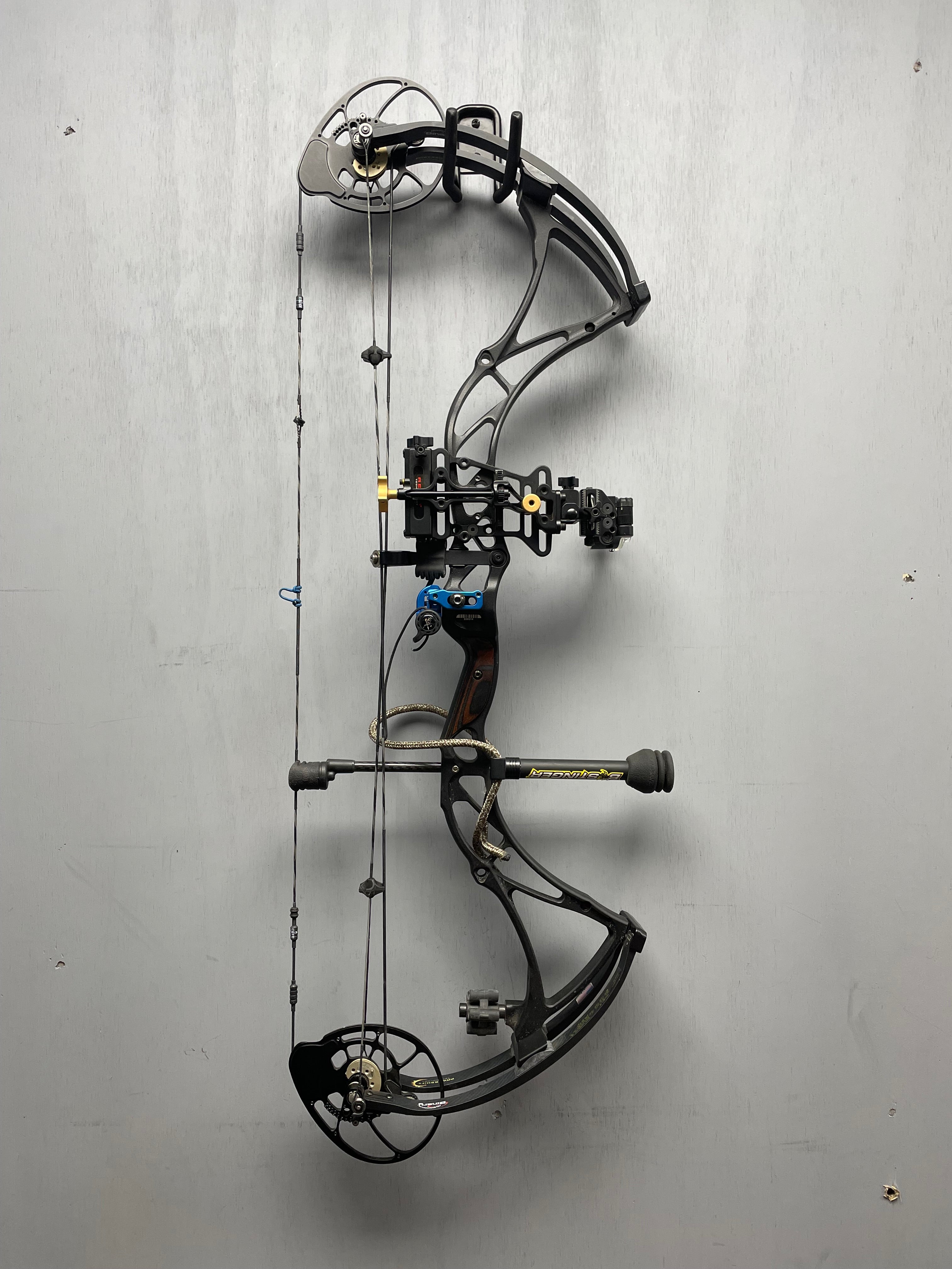 USED Bowtech Reign